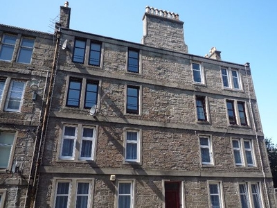 Flat to rent in Baldovan Terrace, Baxter Park, Dundee DD4