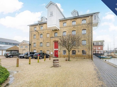 Flat to rent in Belvedere Road, Provender Mill Belvedere Road ME13
