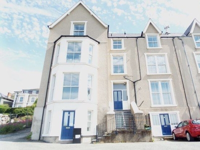 Flat to rent in Conway Road, Penmaenmawr LL34
