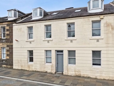Flat to rent in Cowane Street, Stirling, Stirling FK8
