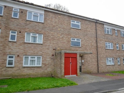 Flat to rent in Eastwood Close, Bridgwater TA6