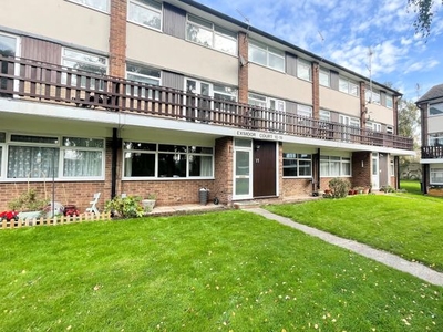 Flat to rent in Exmoor Drive, Worthing BN13