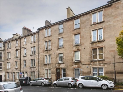 Flat to rent in Fowler Terrace, Polwarth, Edinburgh EH11