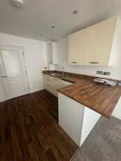 Flat to rent in Hartington Road, Altrincham WA14