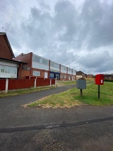 Flat to rent in Hawthorne Avenue, Shirebrook, Mansfield NG20