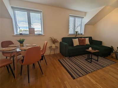 Flat to rent in Hermitage Close, Abbeywood, Greenwich SE2