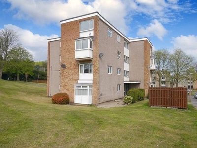 Flat to rent in Hoyle Court Road, Baildon, Shipley, West Yorkshire BD17