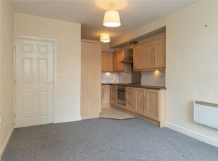Flat to rent in Jordangate, Macclesfield, Cheshire SK10