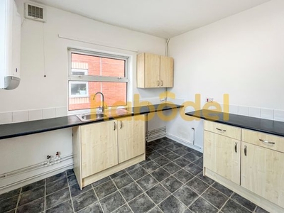Flat to rent in Laceyfields Road, Langley, Derby DE75