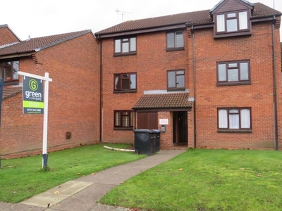 Flat to rent in Littlecote Drive, Erdington, Birmingham, West Midlands B23