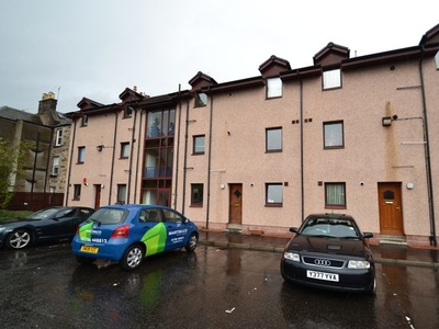 Flat to rent in Oliphant Court, Stirling FK8