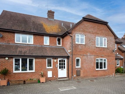 Flat to rent in Portway, Wantage OX12