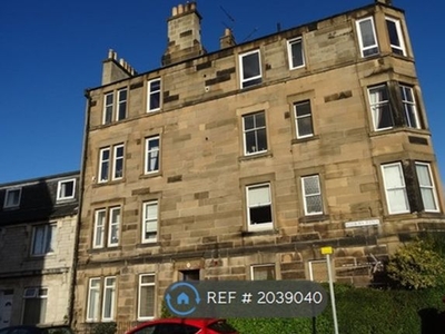 Flat to rent in Roseburn Avenue, Edinburgh EH12