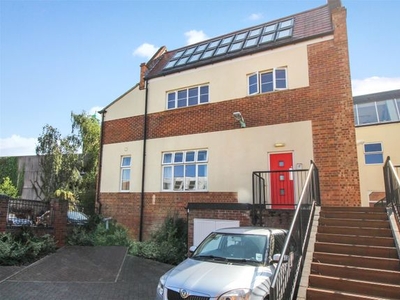 Flat to rent in Shibleys Court, Norwich NR1