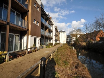 Flat to rent in The Rope Walk, Canterbury CT1