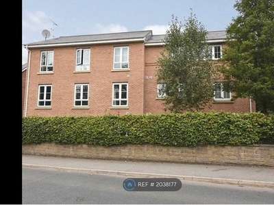 Flat to rent in Troydale Park, Pudsey LS28