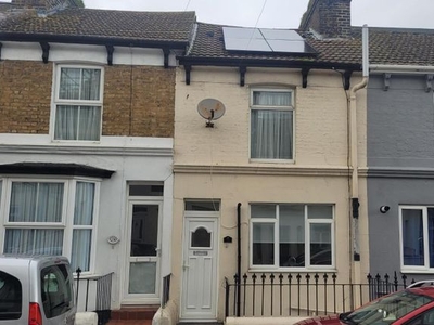 Property to rent in Clarendon Street, Dover CT17
