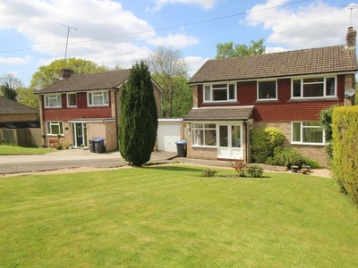 Property to rent in Milton Crescent, East Grinstead, West Sussex. RH19