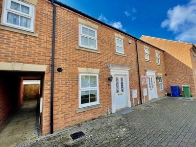 Property to rent in Monarch Drive, Sittingbourne ME10
