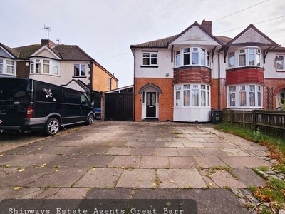 Property to rent in Warren Hill Road, Kingstanding, Birmingham B44