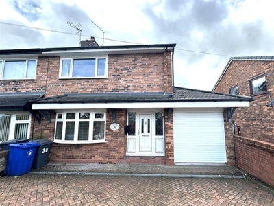 Property to rent in Windmill Avenue, Kidsgrove, Stoke-On-Trent ST7
