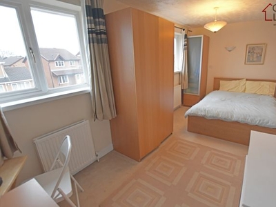 Room to rent in Mulberry Close, West Bridgford NG2