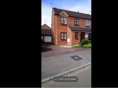 Semi-detached house to rent in Balmoral Close, Chippenham SN14