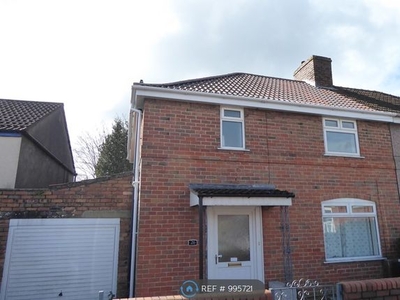 Semi-detached house to rent in Broad Road, Bristol BS15