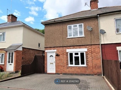 Semi-detached house to rent in Bury Road, Leamington Spa CV31