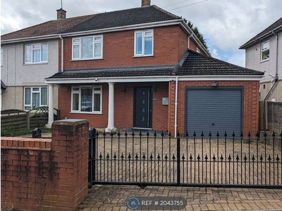 Semi-detached house to rent in Carlisle Road, Worcester WR5