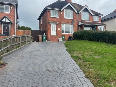 Semi-detached house to rent in Coalpool Lane, Walsall WS3
