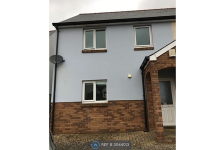 Semi-detached house to rent in Conway Drive, Steynton, Milford Haven SA73
