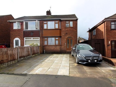 Semi-detached house to rent in Five Oaks Road, Willenhall WV13