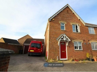 Semi-detached house to rent in Gill Avenue, Bristol BS16