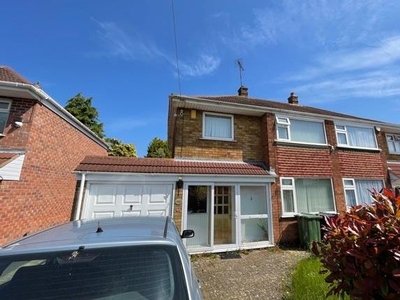 Semi-detached house to rent in Humberstone Lane, Thurmaston, Leicester LE4