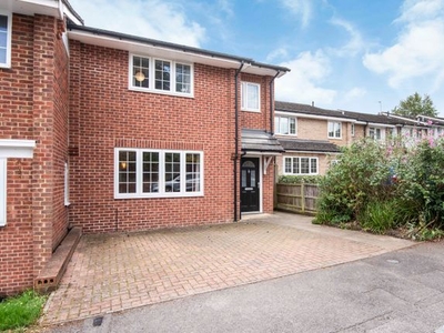 Semi-detached house to rent in Milton Close, Henley-On-Thames RG9