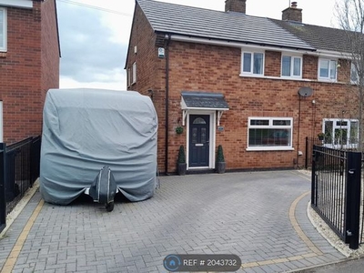 Semi-detached house to rent in Patshull Avenue, Wolverhampton WV10
