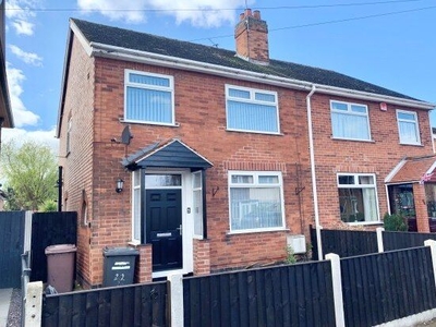 Semi-detached house to rent in Roosevelt Avenue, Nottingham NG10