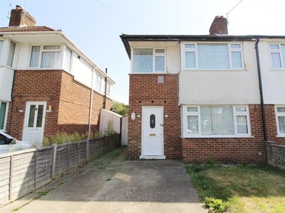 Semi-detached house to rent in Rossendale Road, Caversham, Reading RG4