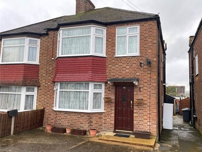 Semi-detached house to rent in Sherrards Way, Barnet EN5