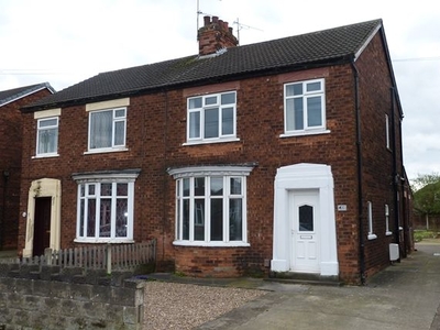Semi-detached house to rent in Stockshill Road, Scunthorpe DN16