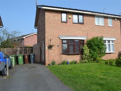 Semi-detached house to rent in Warmley Close, Wolverhampton WV6