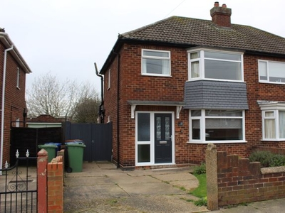Semi-detached house to rent in Warwick Road, Cleethorpes DN35
