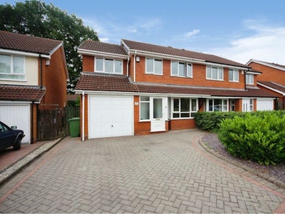 Semi-detached house to rent in Woodbury Grove, Solihull B91