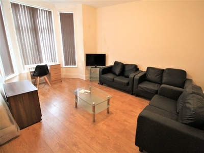 Shared accommodation to rent in Great Cheetham Street West, Salford M7