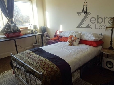 Shared accommodation to rent in Trent Bridge Buildings, West Bridgford, Nottingham NG2