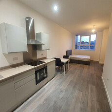 Studio apartment for rent in The Card House, Bingley Road, Bradford, West Yorkshire, BD9