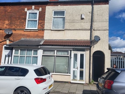 Terraced house to rent in Alexandra Road, Handsworth, Birmingham B21