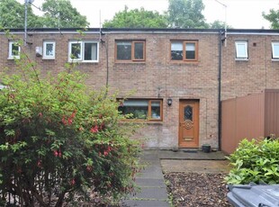 Terraced house to rent in Barnett Avenue, Withington, Manchester M20