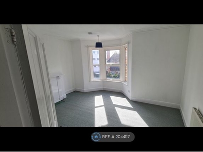 Terraced house to rent in Barrack Road, Exeter EX2